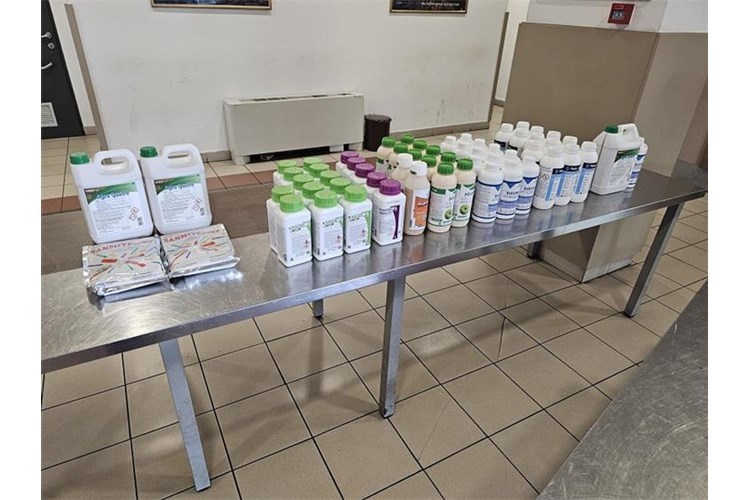 Slika /17756/herbicidi.jpg